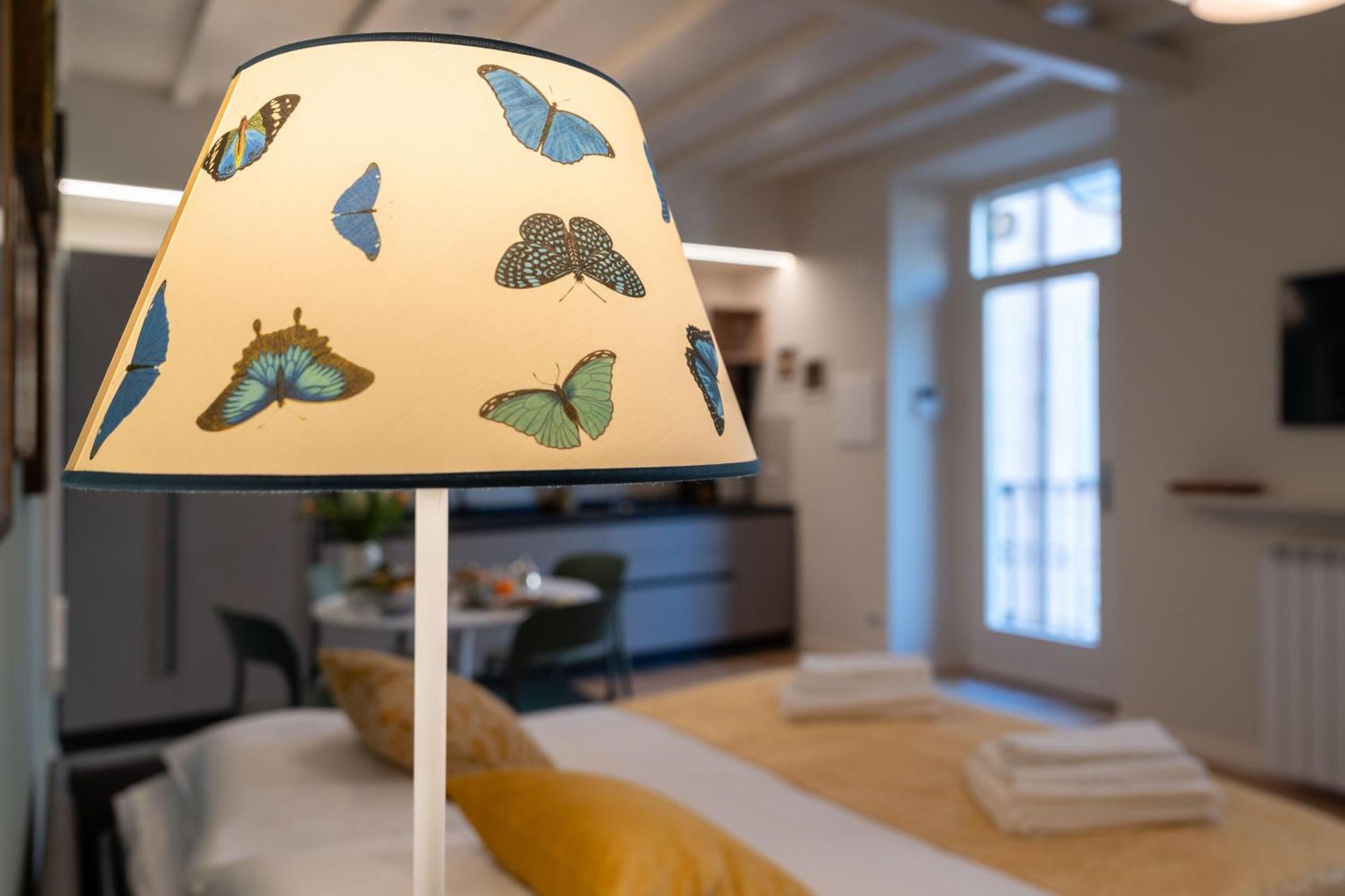 La Farfalla Blu - Boutique Apartment Bergamo Eksteriør bilde