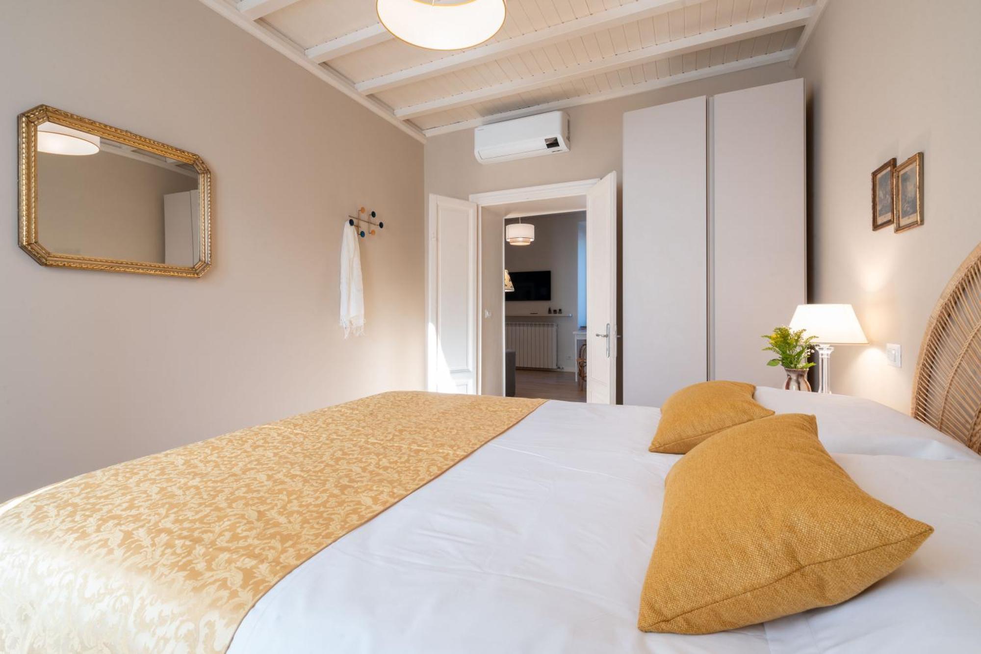 La Farfalla Blu - Boutique Apartment Bergamo Eksteriør bilde