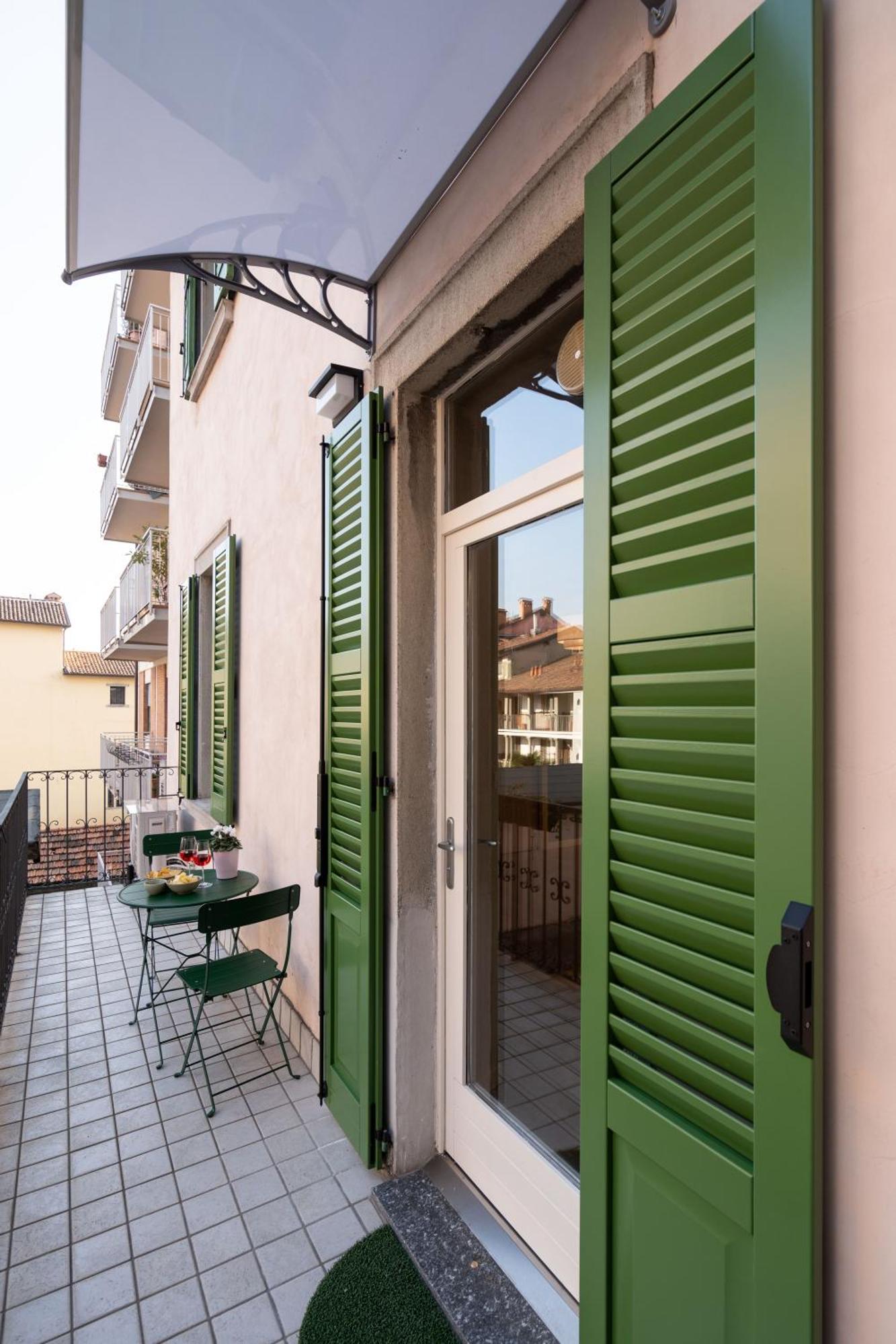 La Farfalla Blu - Boutique Apartment Bergamo Eksteriør bilde